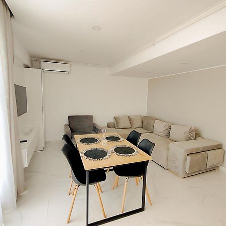 Nvd Residence Mamaia-Nord Navodari Exterior photo